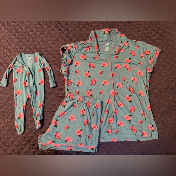 Kyte BABY Other - Kyte BABY Blue Mama and Baby Pajamas with Pink Hibiscus Design